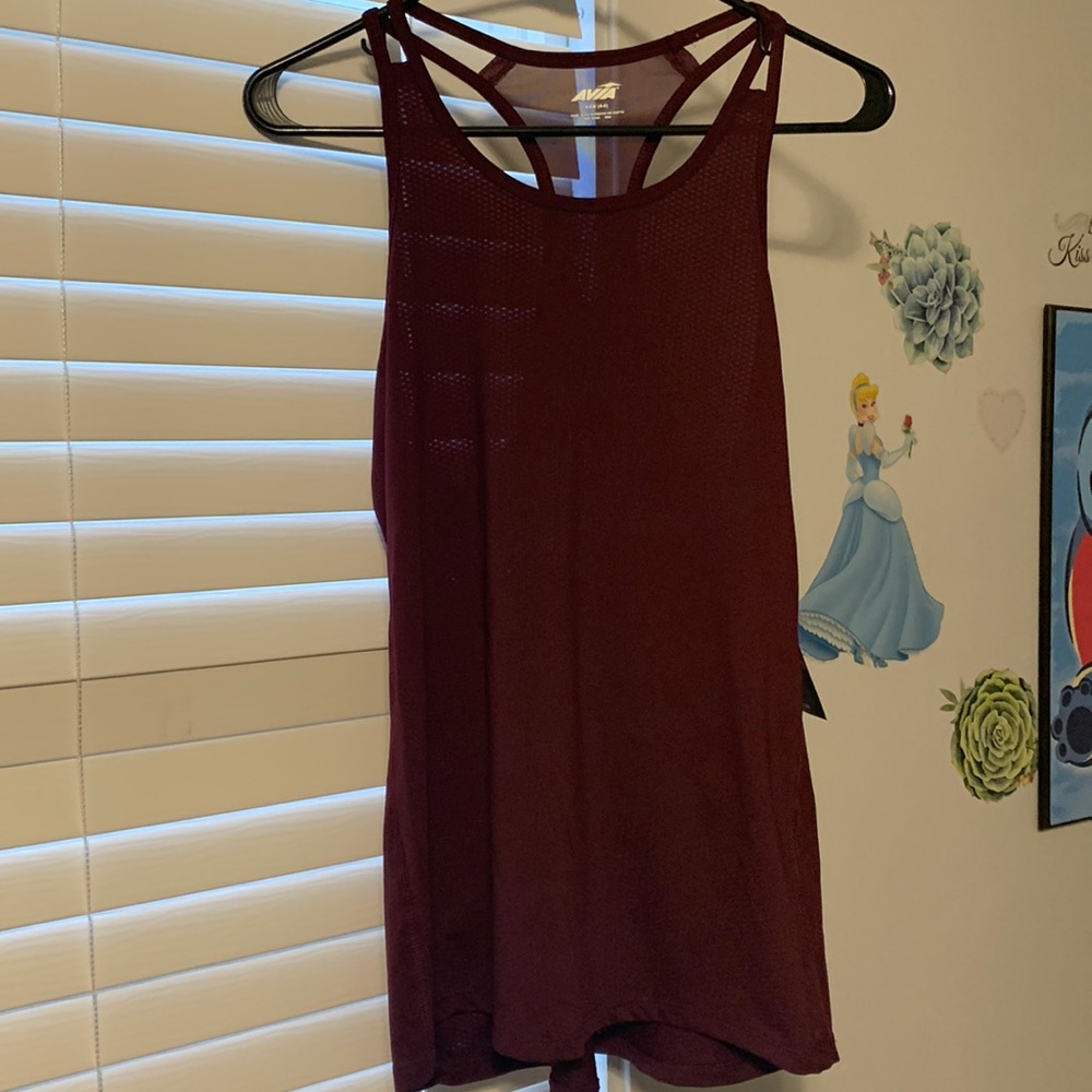 NWT Avia sports tank size small